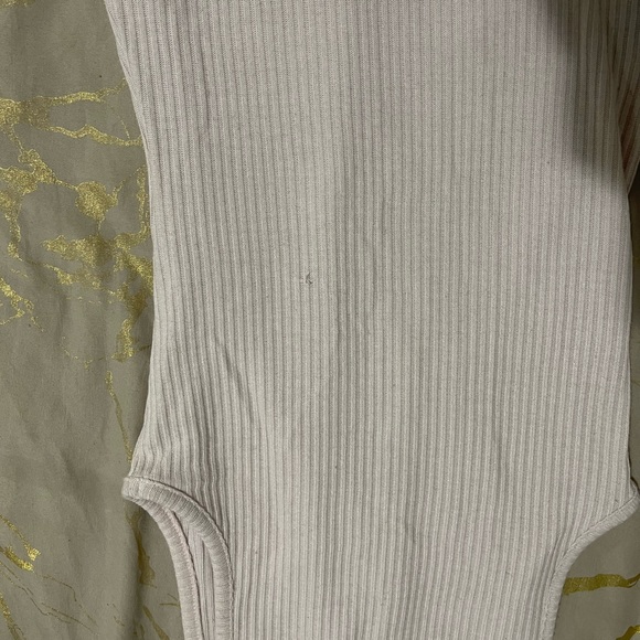 Revamped light pink sleeveless top - Picture 7 of 8